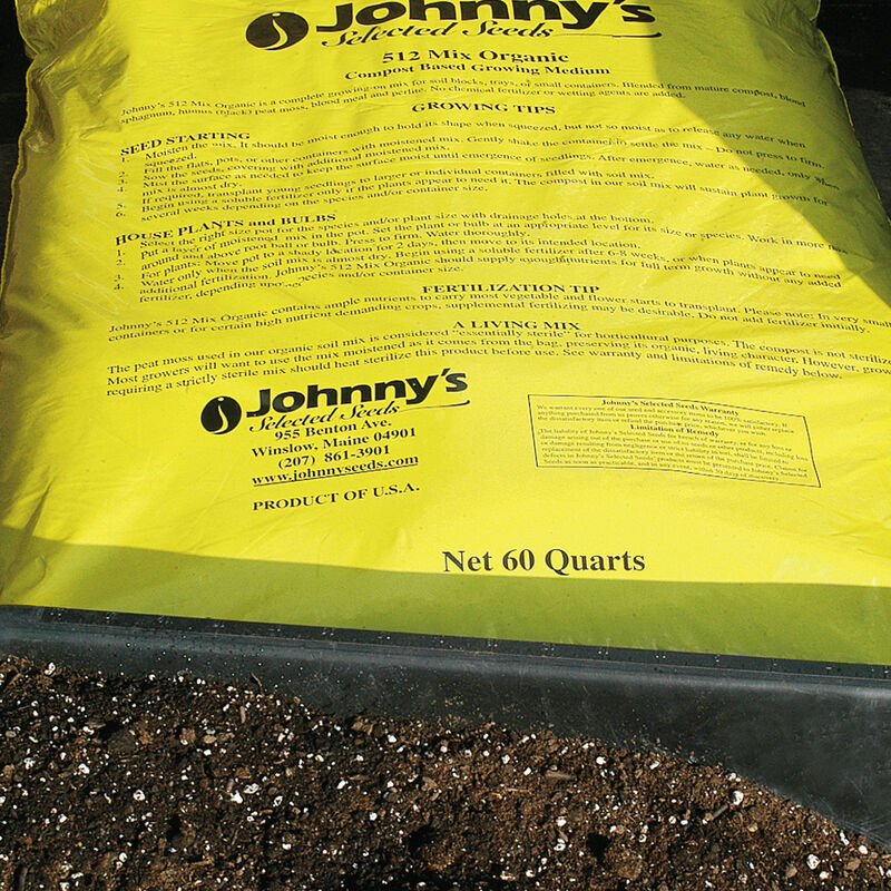 Organic Potting Soil -30 qt bag of Johnny's 512 Mix - NEW!  - NEW!